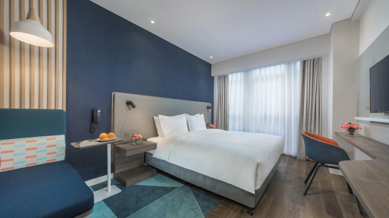Holiday Inn Express Liyang Huafu By Ihg Luaran gambar